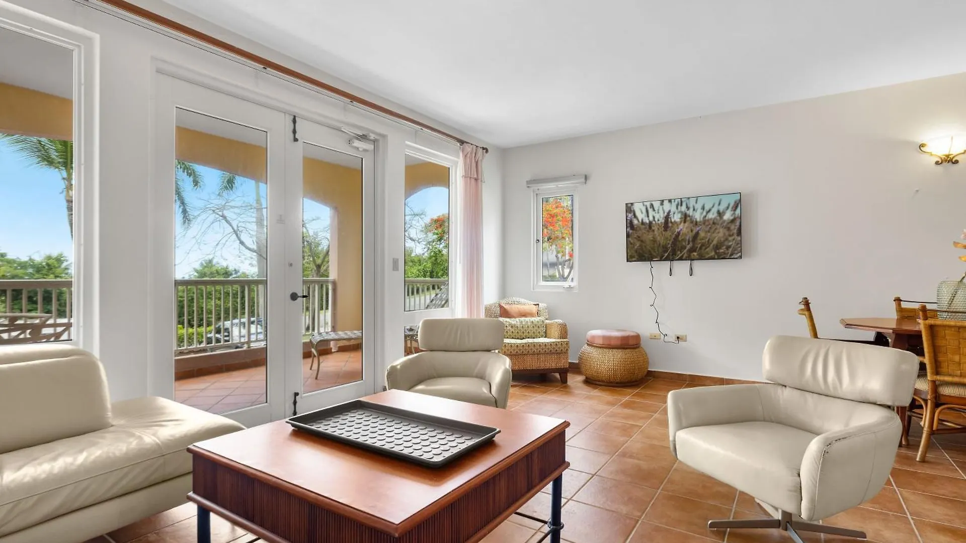 Golf Course Access Balcony Infinity Pool Apartment Fajardo 0*,  Puerto Rico
