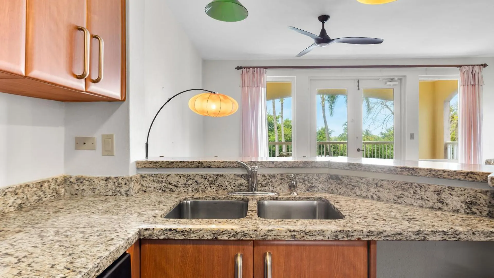 Golf Course Access Balcony Infinity Pool Apartment Fajardo 0*,  Puerto Rico